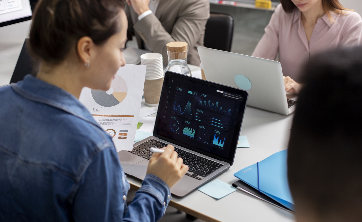 embedded-data-engineering-for-finance-teams-img
